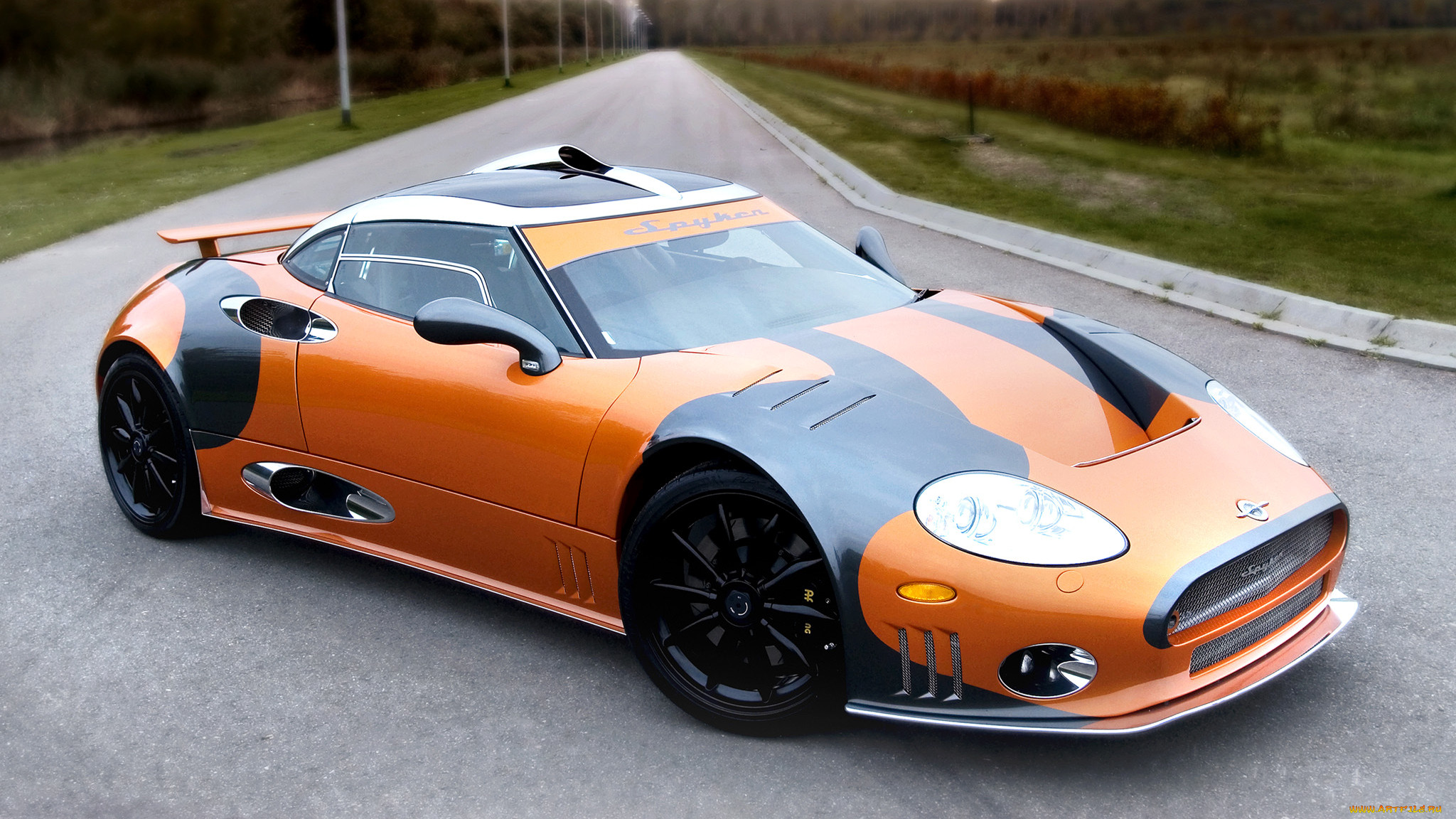 Spyker c8 laviolette. Spyker c8. Spyker c8 Laviolette lm85. Spyker c8 Aileron lm85.